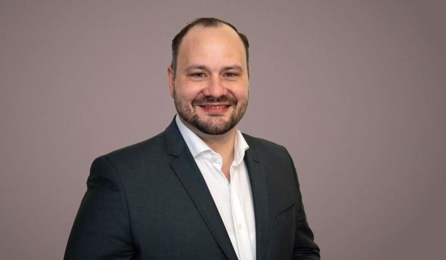 Geschäftsführer, Matthias Adler